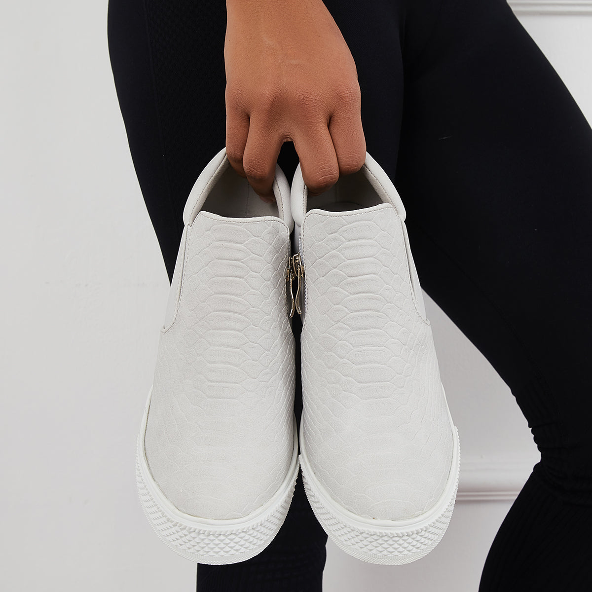 Comfortable Orthopedic Sneakers for Daily Wear