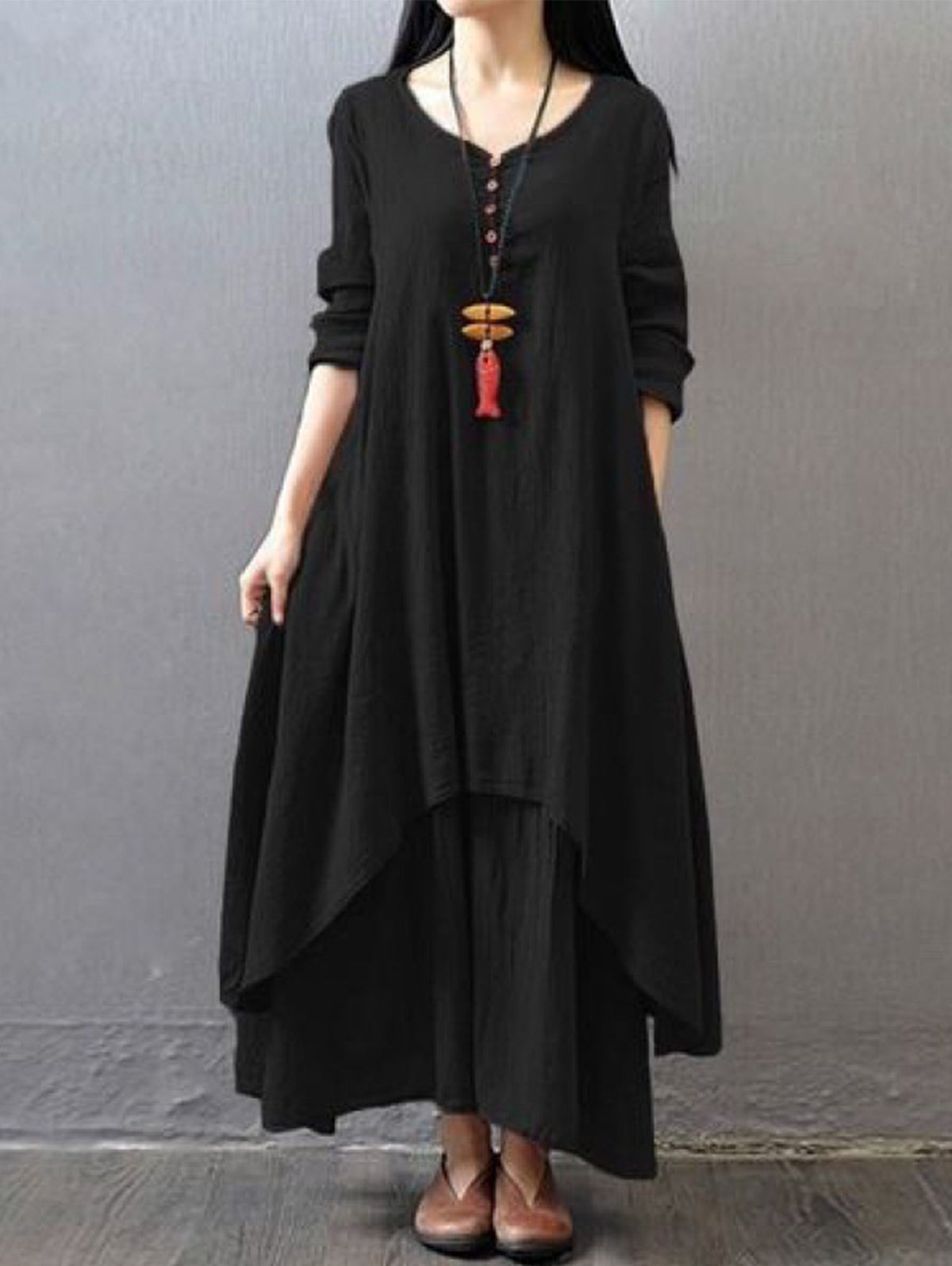 Well Tailored Dress with a Graceful Silhouette