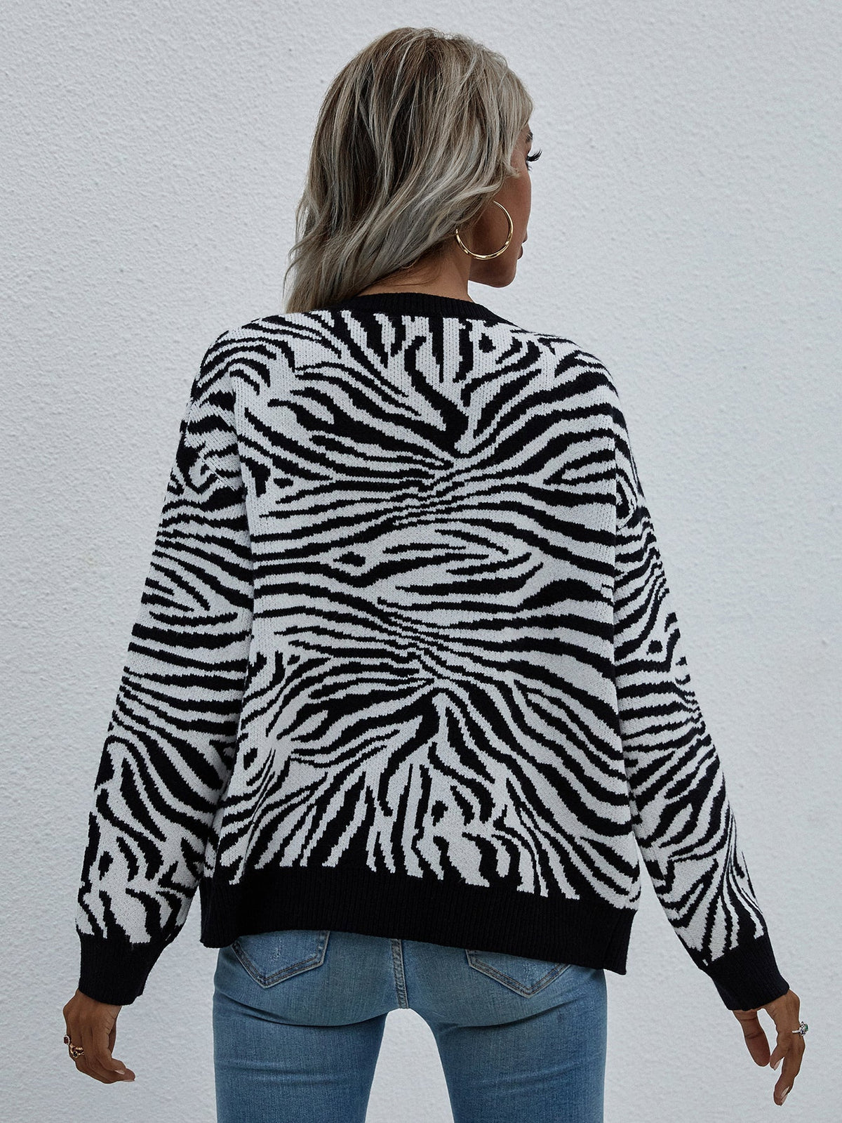 Round Neck Zebra Print Button Up Long Sleeve Knit Cardigan 11