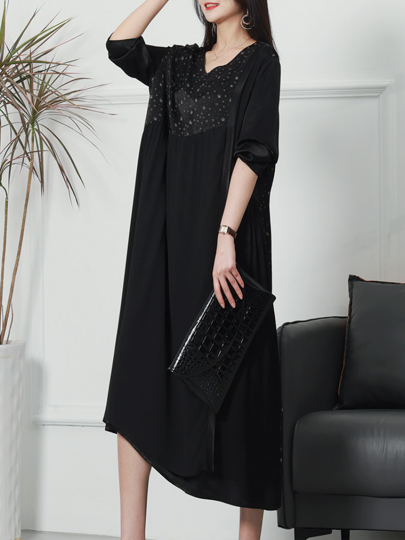 Fashionable V-neck Neck Middle Waist Star Pattern Midi-Dress