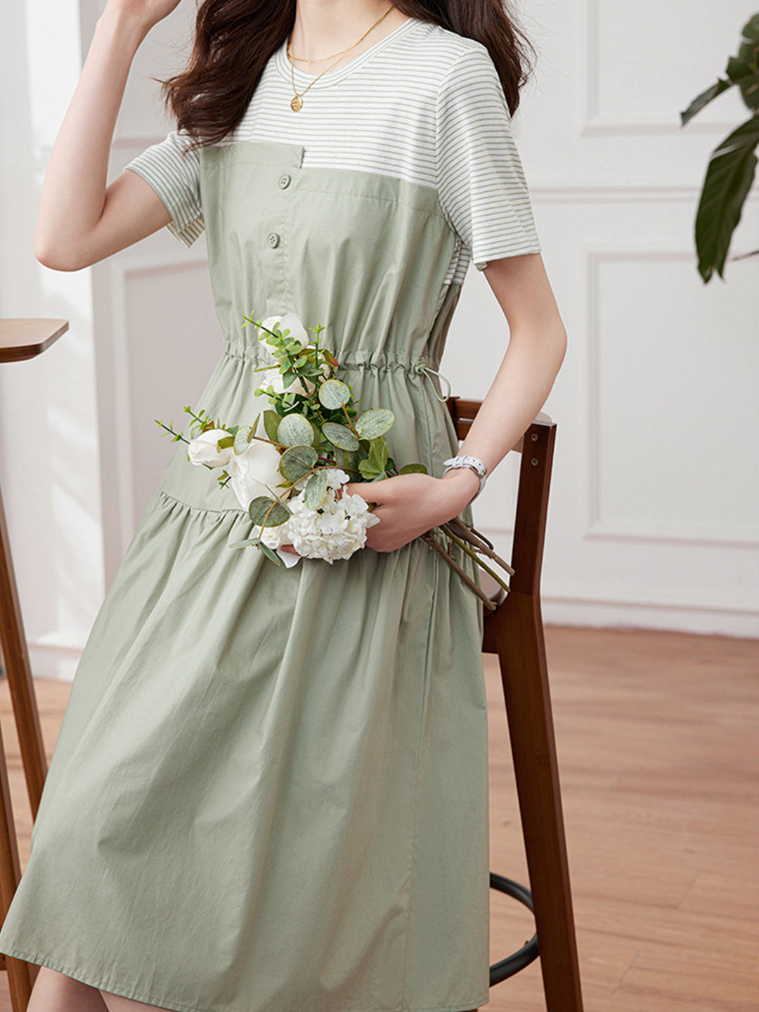 Classic Vintage & Enduringly Stylish Dress