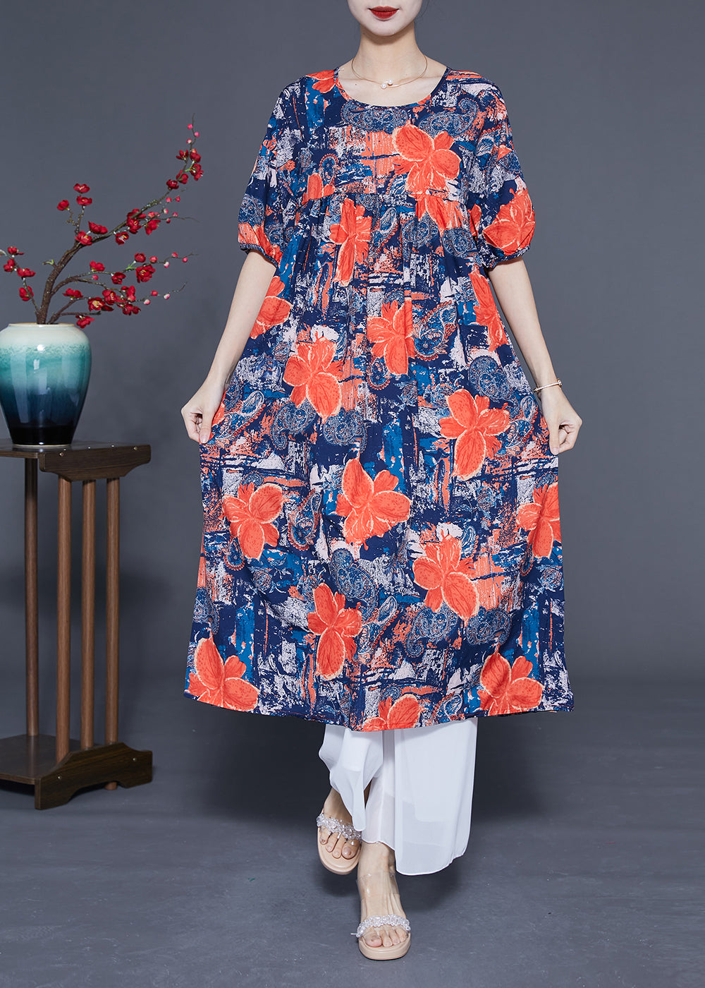 Gracefully Styled Dress for Any Occasion