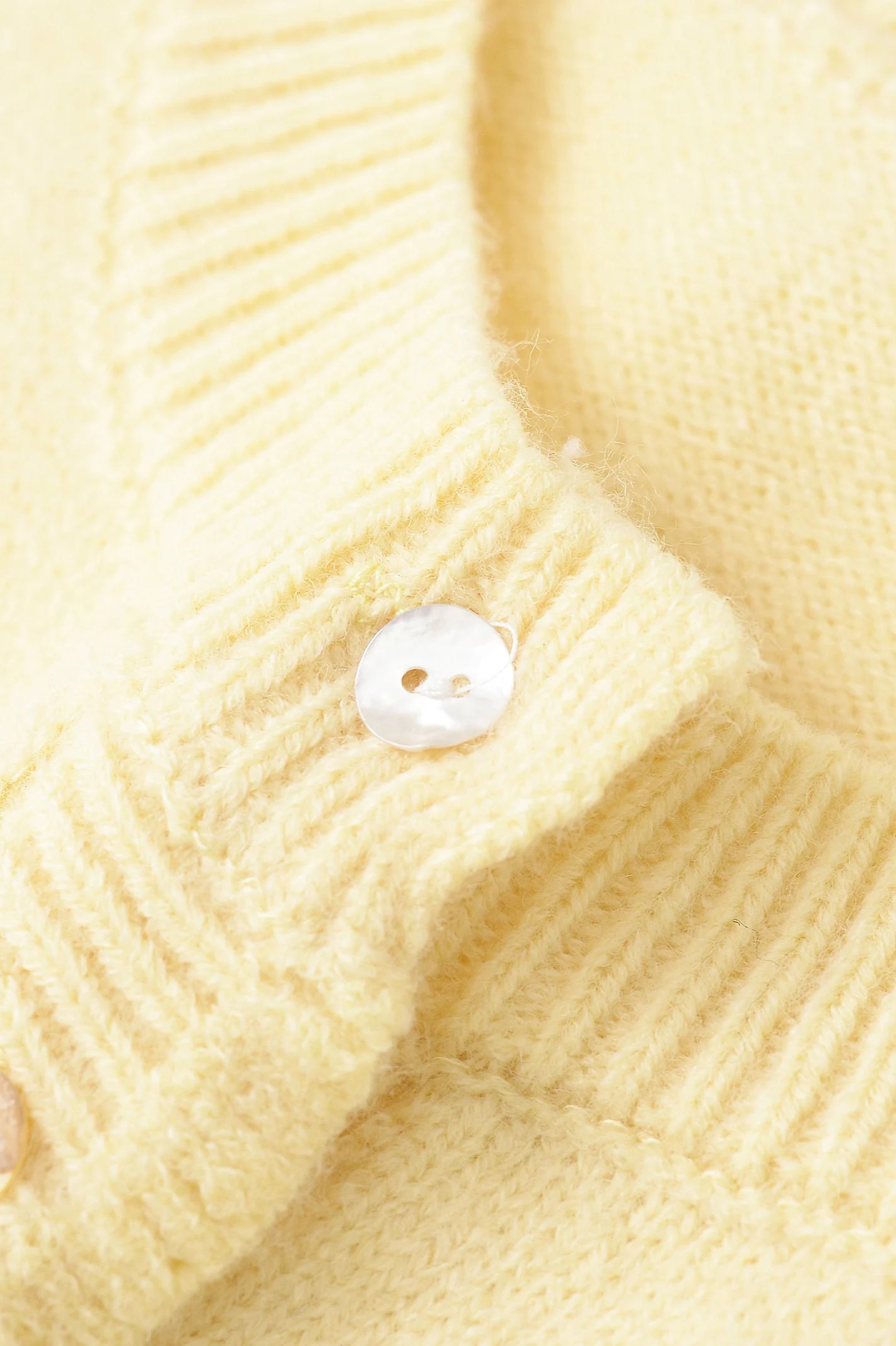 SingleBreasted Knit Cardigan