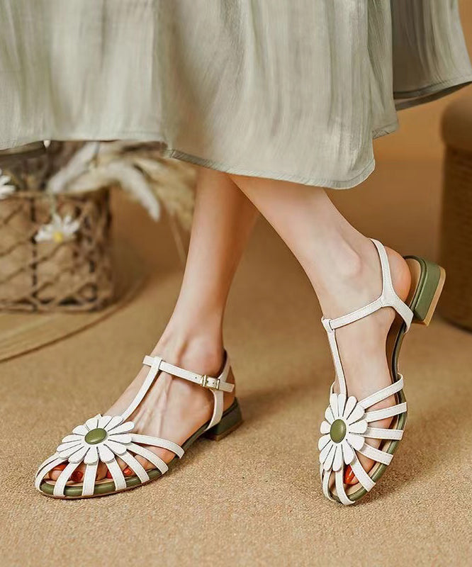 Graceful Orthopedic Sandals for Modern Look