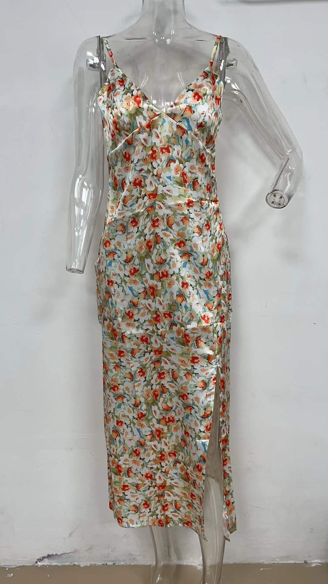 Small Floral Print Vestidos Slit Hemline at Hem Mid - Length Strap Estampado Floral Dress