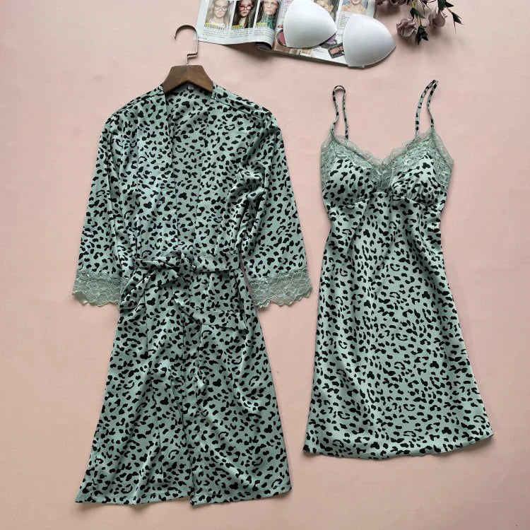 Subtly Elegant Garment with a Refined Vintage Look