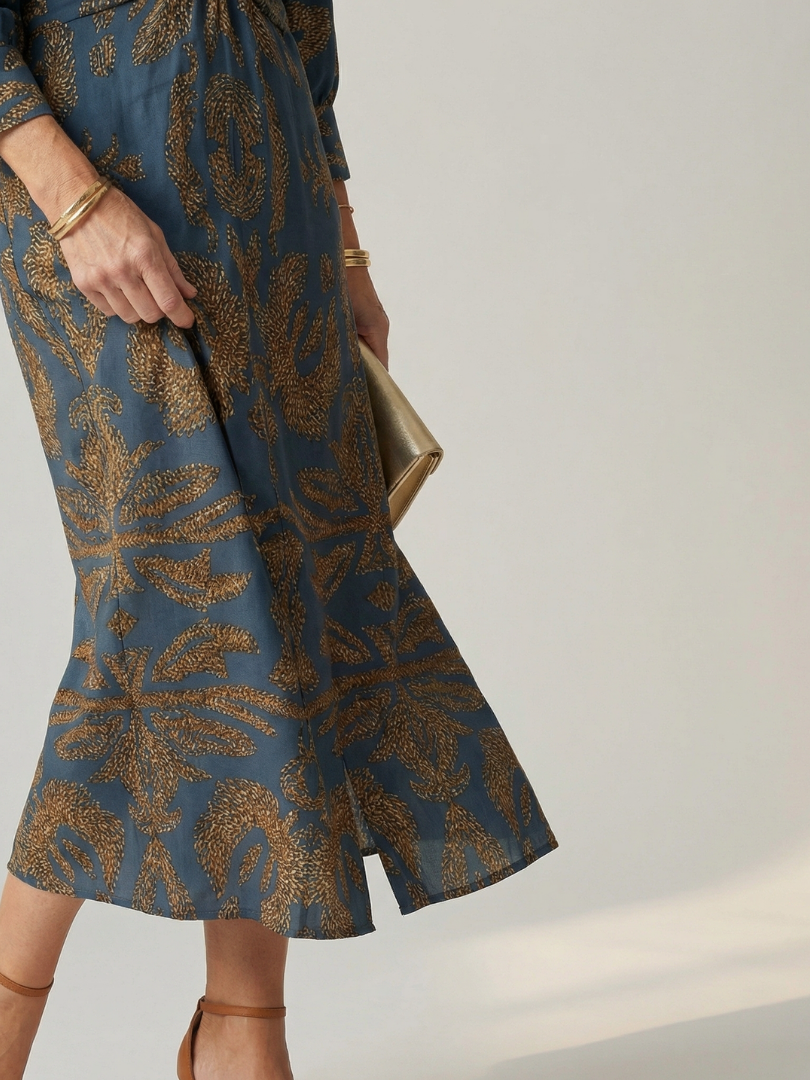 V-Neck Twist Front Long Sleeve Abstract Print Sheath Midi Dress