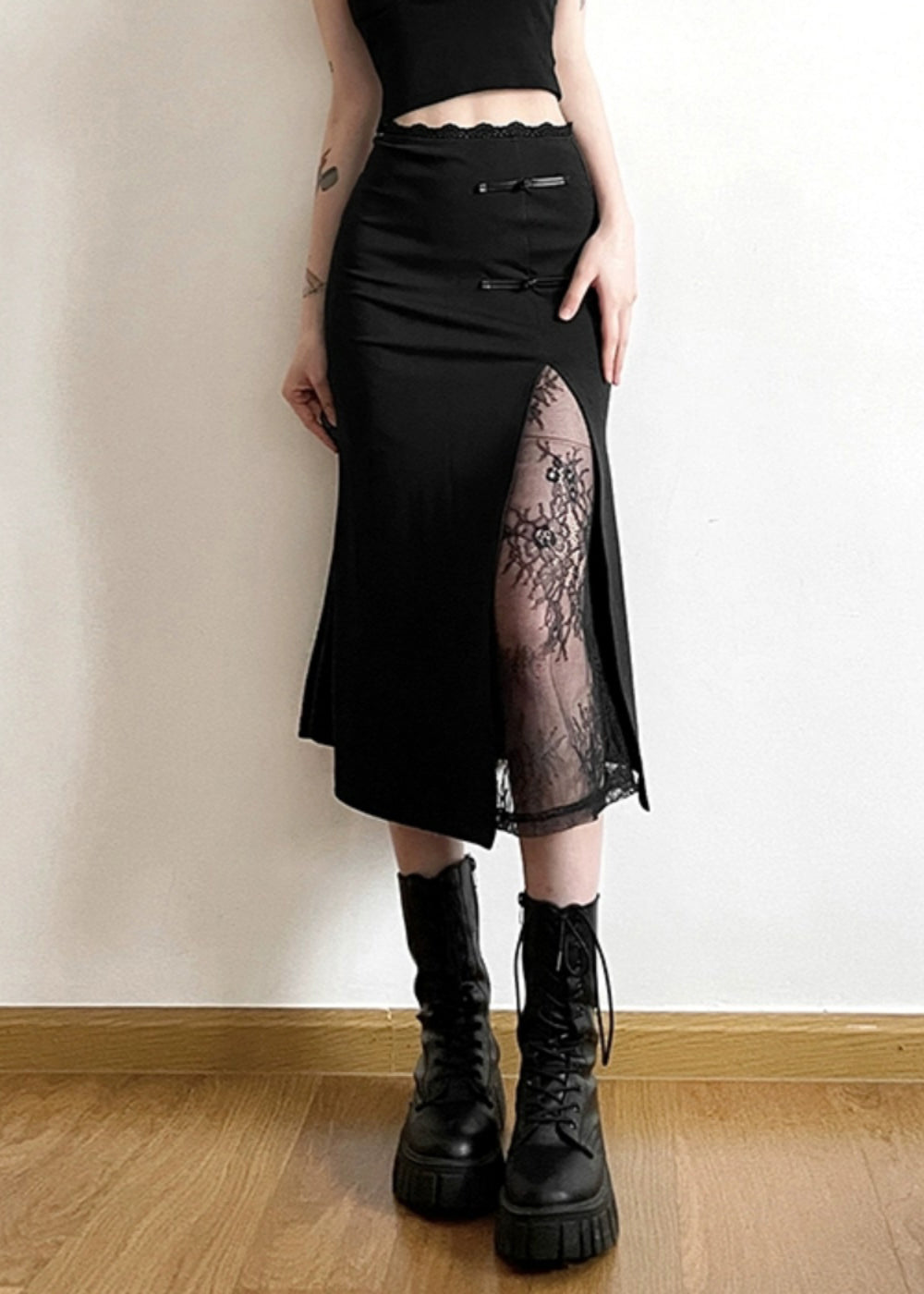 Classic Vintage Garment with a Flattering Fit