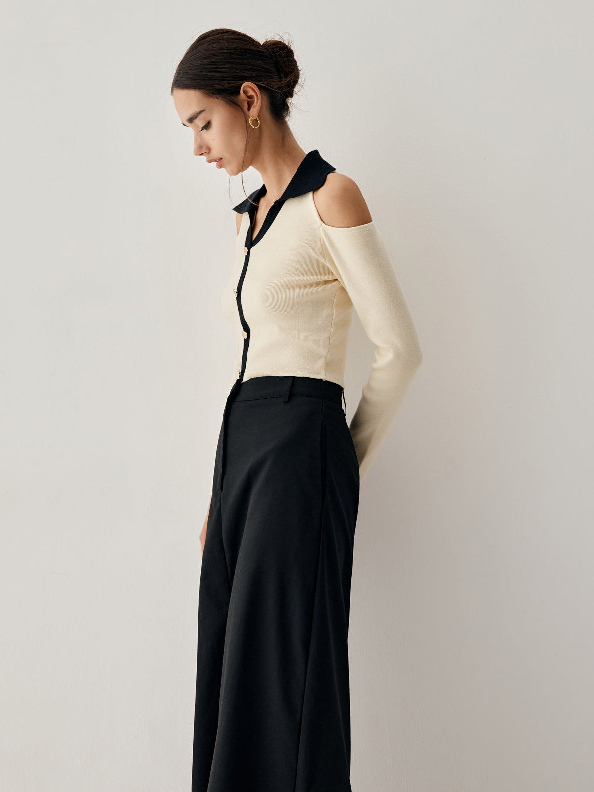 Colorblock Open Collar Cutout Modern Crop Long Sleeve Top Apricot / S Sweaters-L