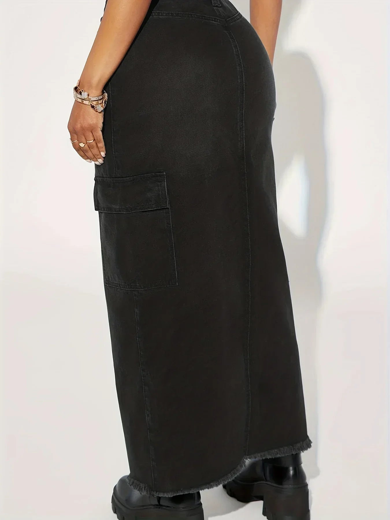Black Flap Pockets Denim Midi Skirt Raw Hem Distressed Washed Cargo Denim Skirt Jean