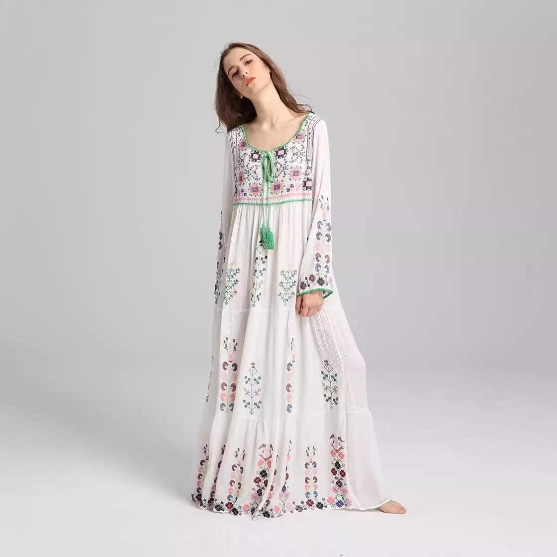Embroidery Floral Long-sleeved Gypsy Maxi Boho Dress