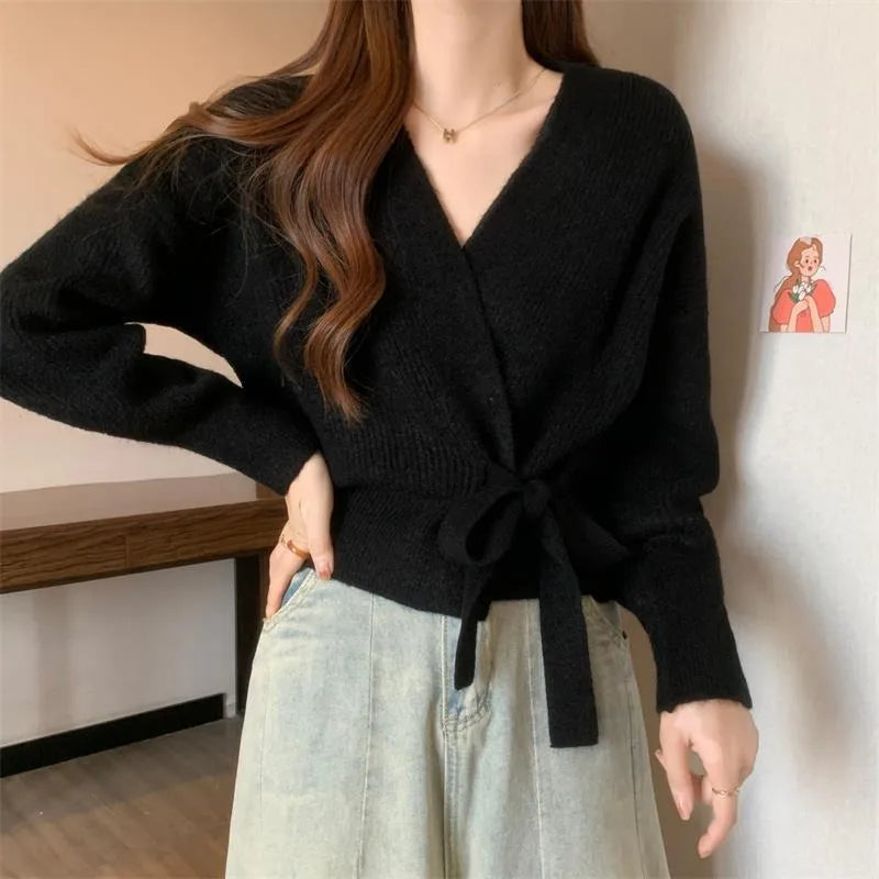 Tie-Up Waist Slimming Knit Cardigan Black / One Size