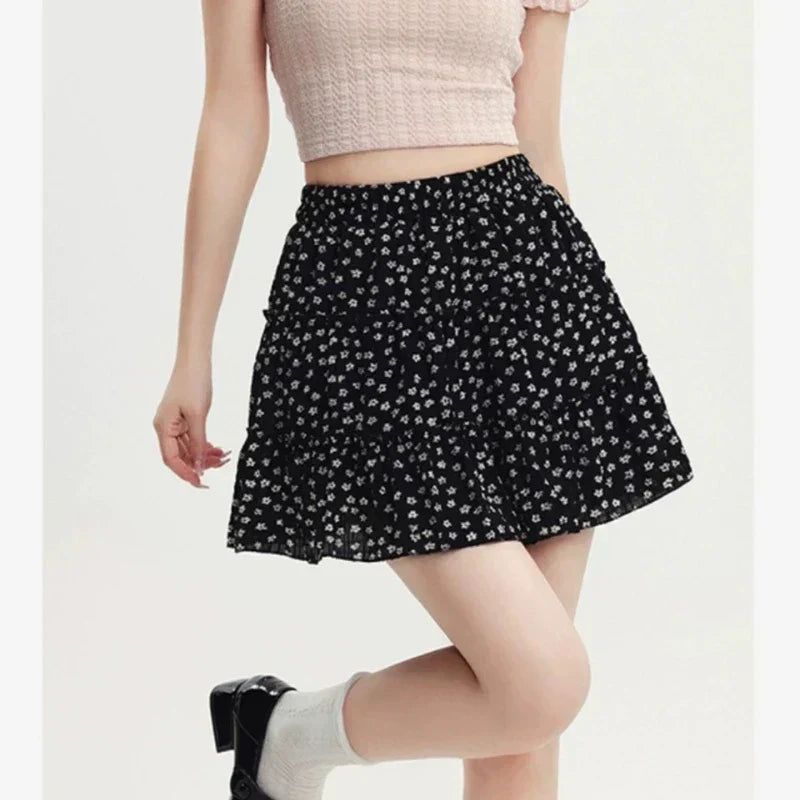 Black Floral Sweet Pleated Kawaii Patchwork Skirt