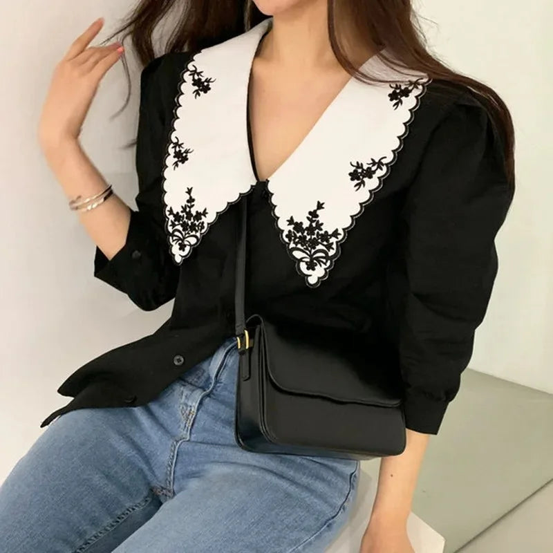 Floral Embroidery Half Sleeve White Vintage Blouse