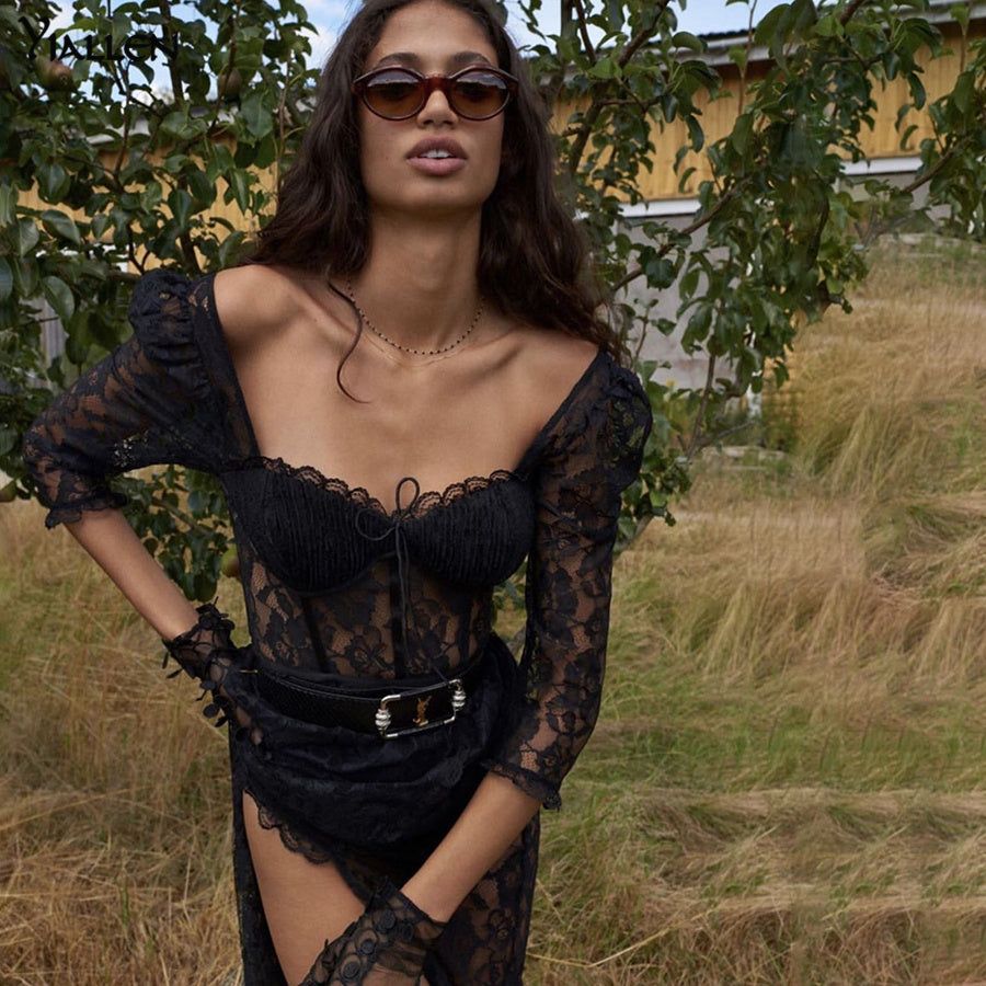 Black Sweetheart Neck Long Sleeve Lace Corset High Slit Maxi Dress