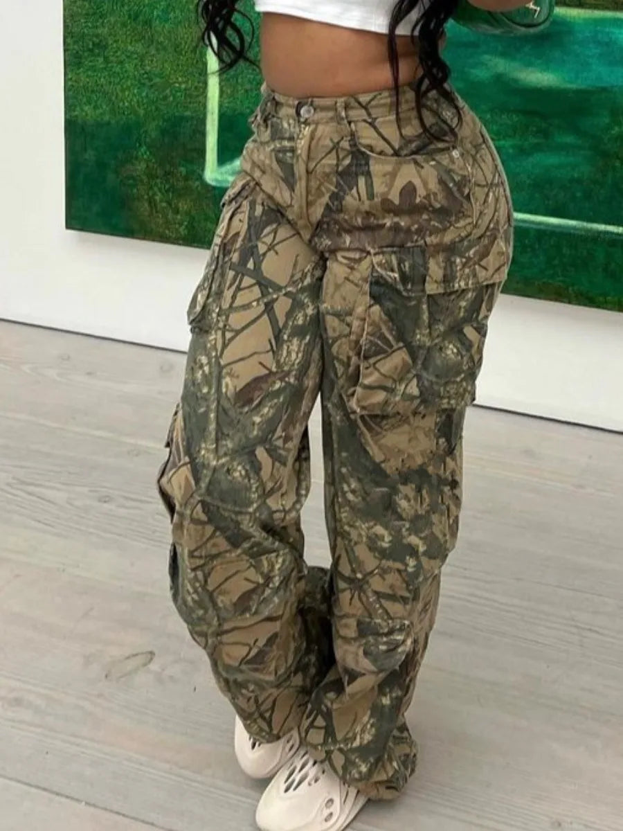 Chic Casual LooseFit Camo Cargo Sweatpants
