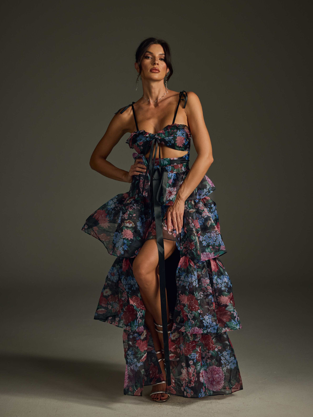 Floral Printed Skirt Set In Black