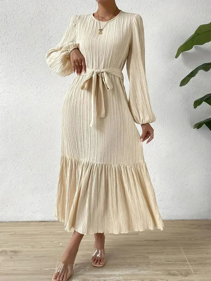 Relaxed Karen Long Sleeved Dress Dress for Modern Fashion Wear