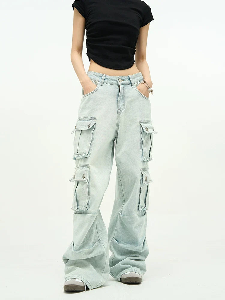 Light Wash Baggy Cargo Jeans with Multiple Flap Pockets