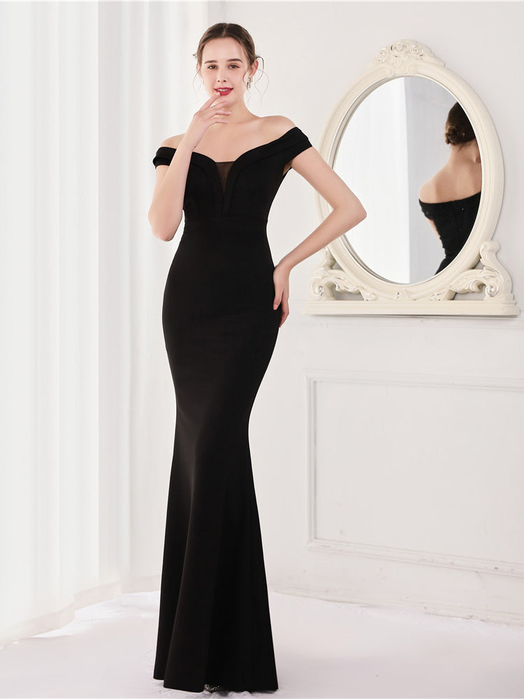Elegant banquet evening dress
