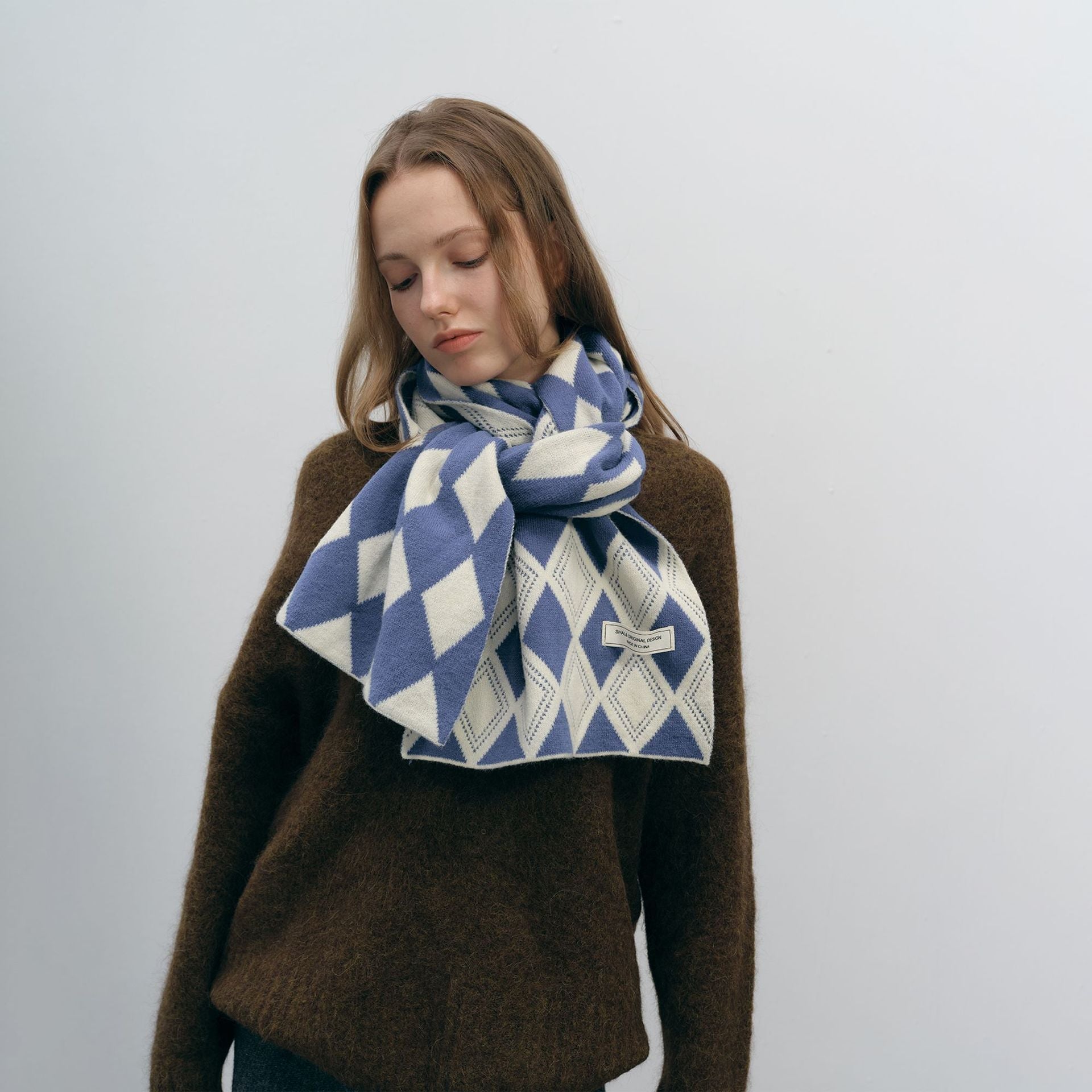Niche Designer Versatile Warm Highend Knitted Scarf