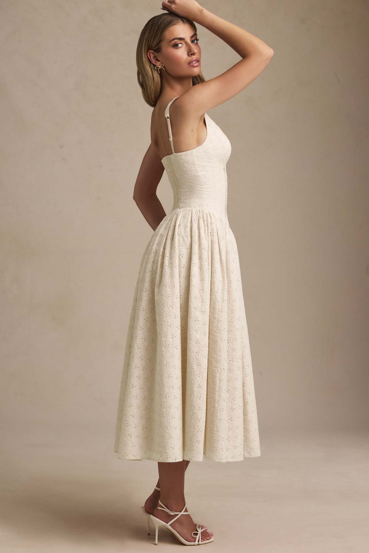 Heavy Embroidery Slim Fit Suspender Dress