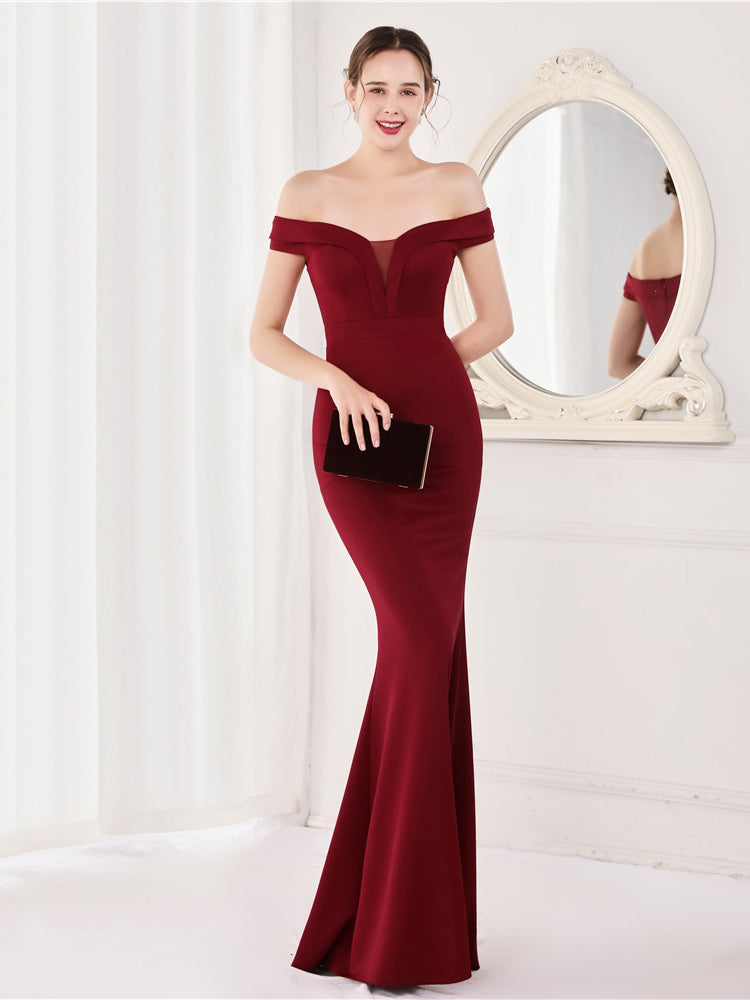 Elegant banquet evening dress