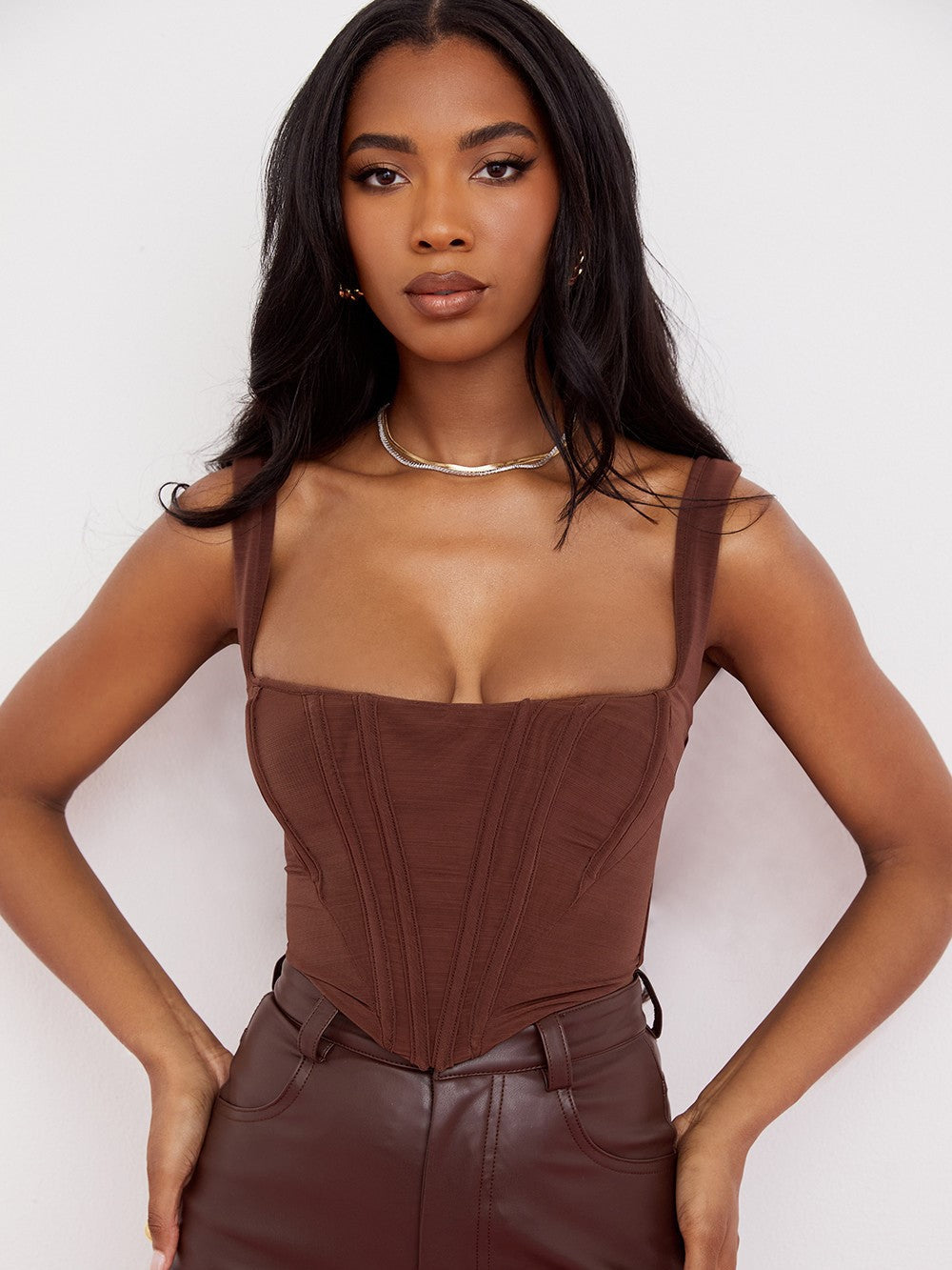 Fishbone Square Neck Cropped Navel Outer Sling Top