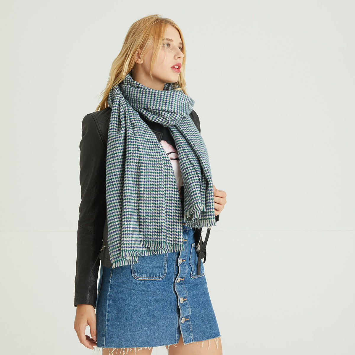 Retro Colorblocked Checkered Soft Comfortable Warm Houndstooth Scarf