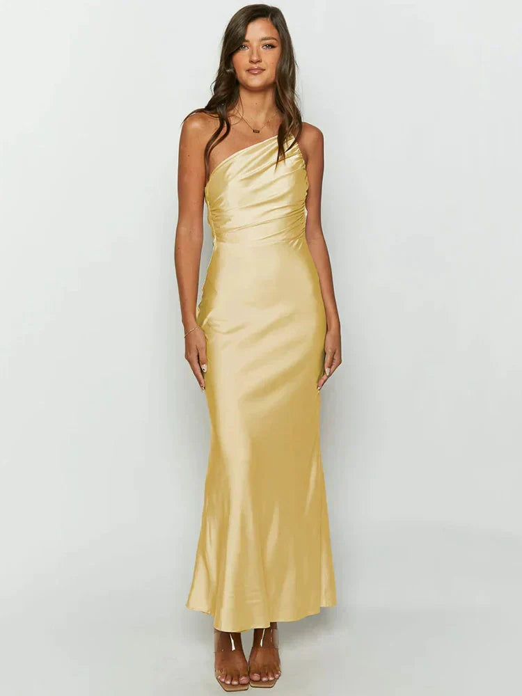 Lis Backless Maxi Dress