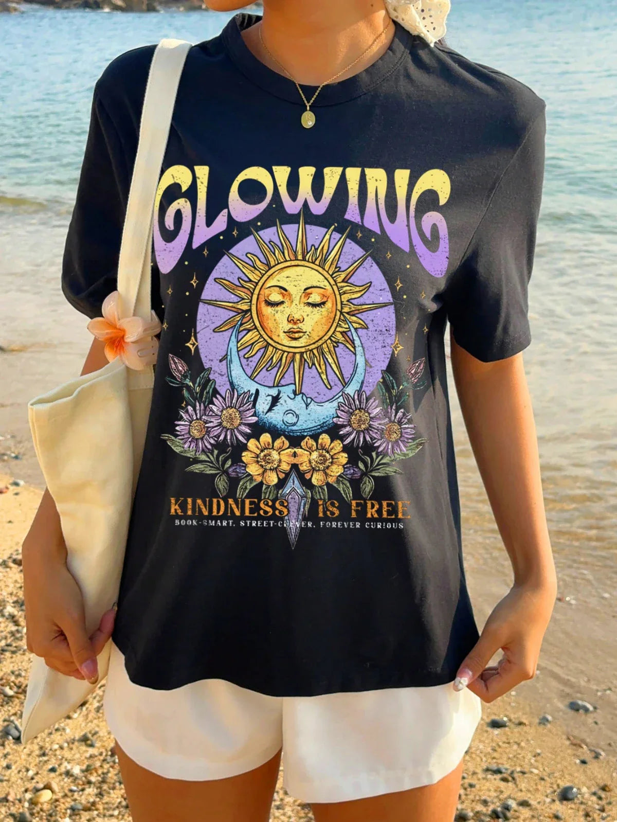 Sun God Print Minimalist Tshirt