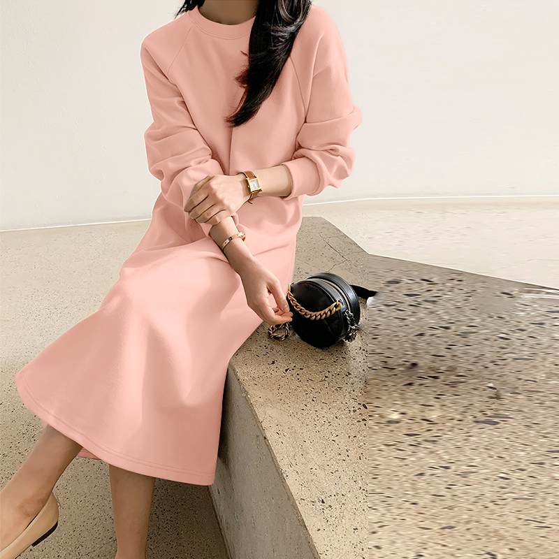 Carina Classic And Comfortable Dress with Relaxed Fit and Modern Casual Wear