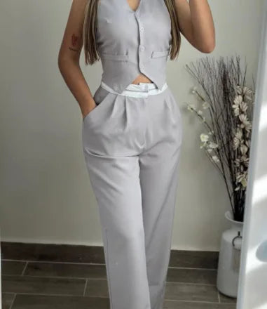 VNeck Pocket Straight Pant Suit