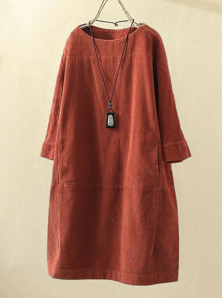 Classic Dress Inspired by Contemporary Streetwear Fashion 4