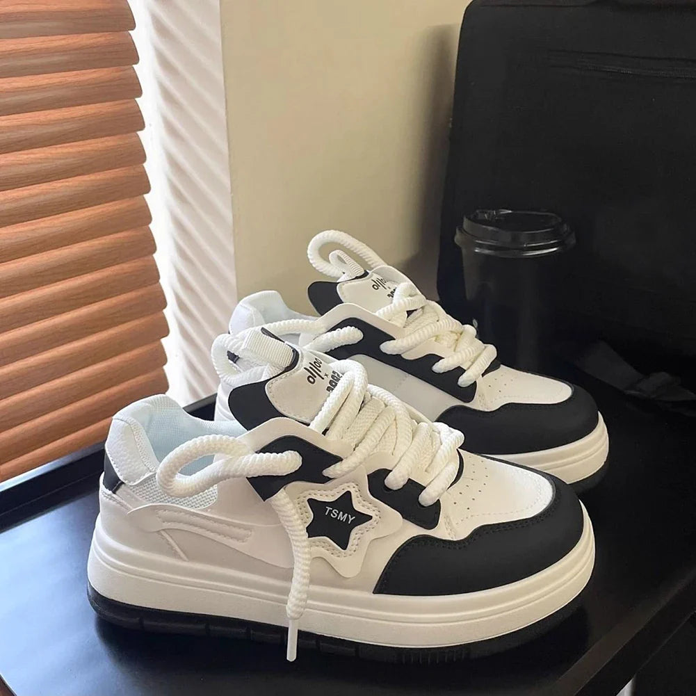 Star Walking Sneakers Y2K Platform Shoes Thick Sole Casual Sport Shoes NonSlip Aesthetic Tennis Shoes for Outdoor Sports