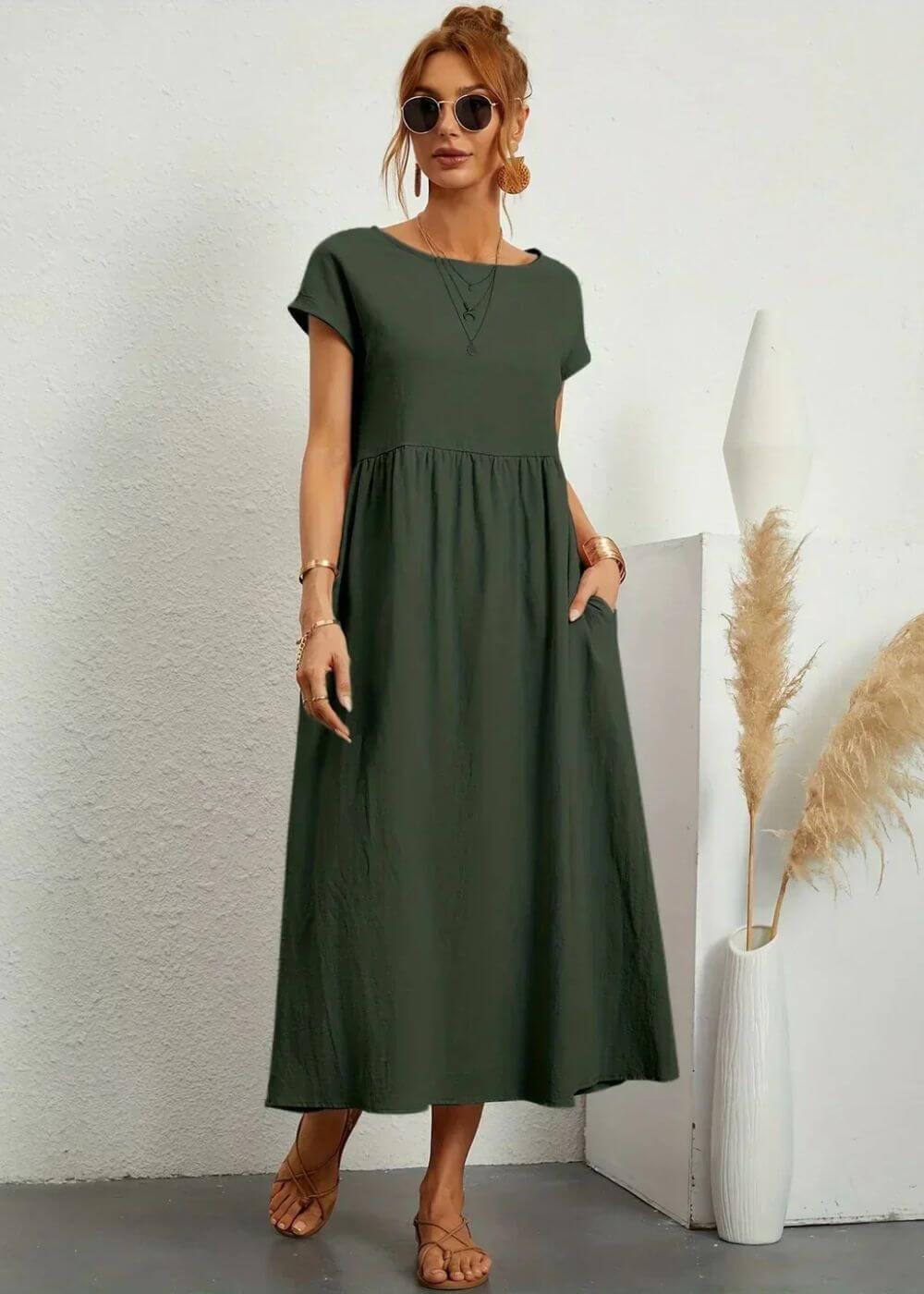 Round Neck Short Sleeve Empire Waist Pocket A-Line Midi Dress