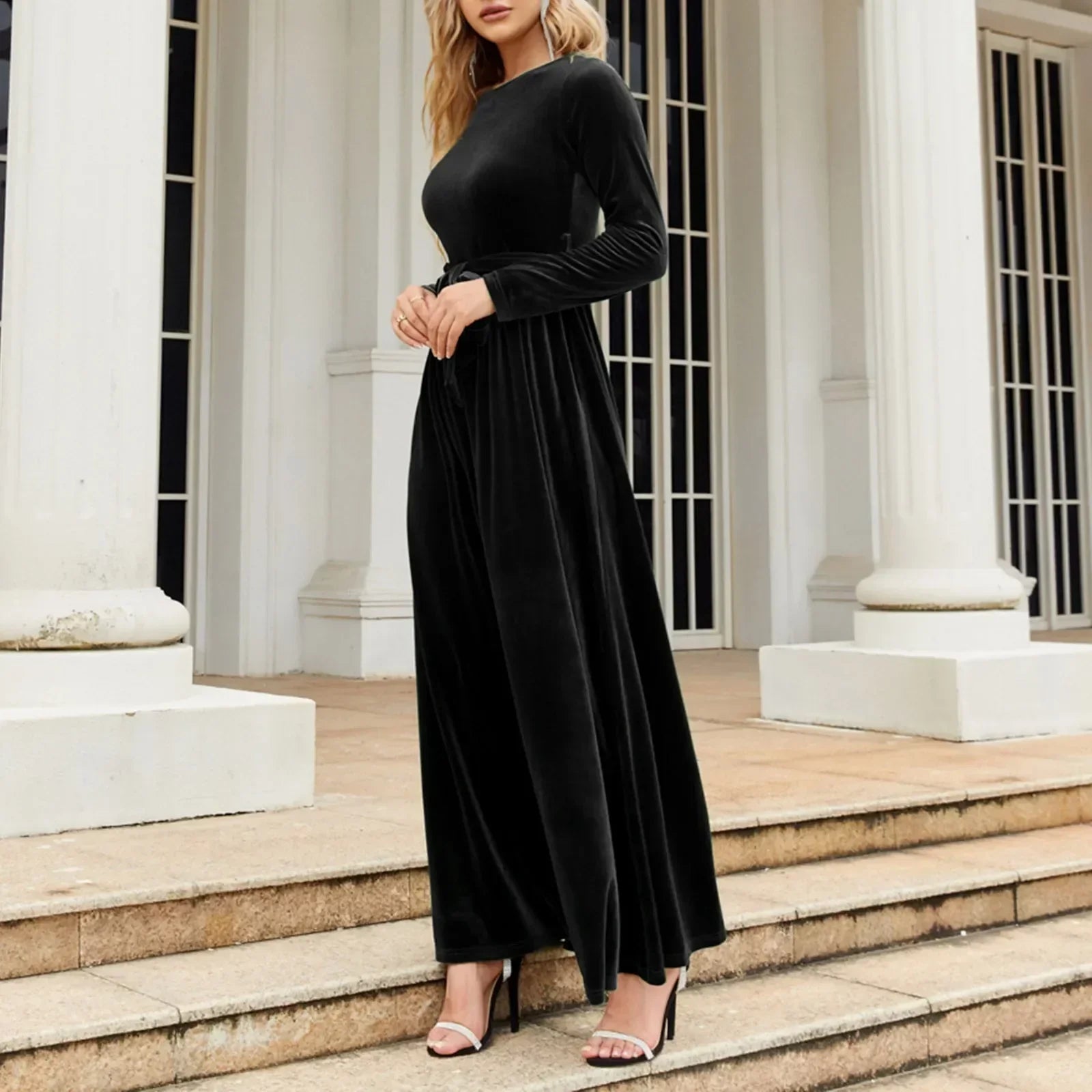 Autumn New Green Velvet Long Dress Elegant Vintage O-Neck Lace-Up Christmas Party Black / S