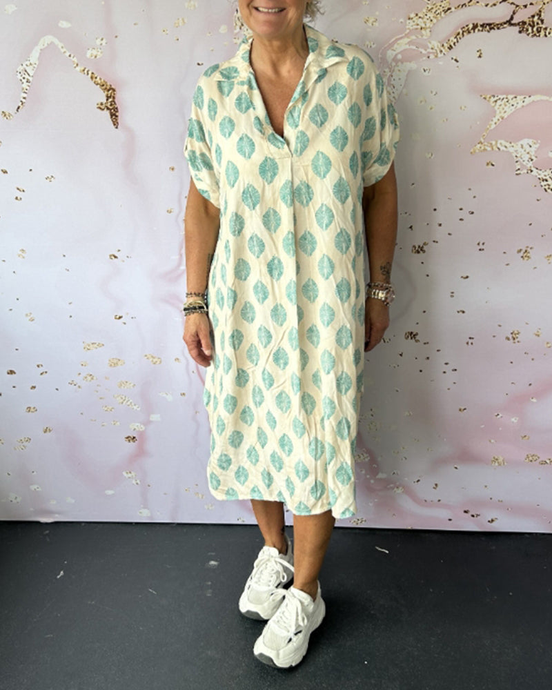 Minimalist Dress Inspired by Contemporary Streetwear Fashion 7