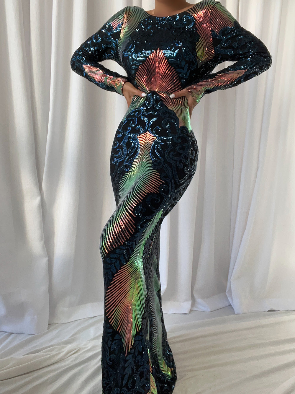 Multicolor Round Neck Long Sleeve Sequin Backless Mermaid Maxi Gown