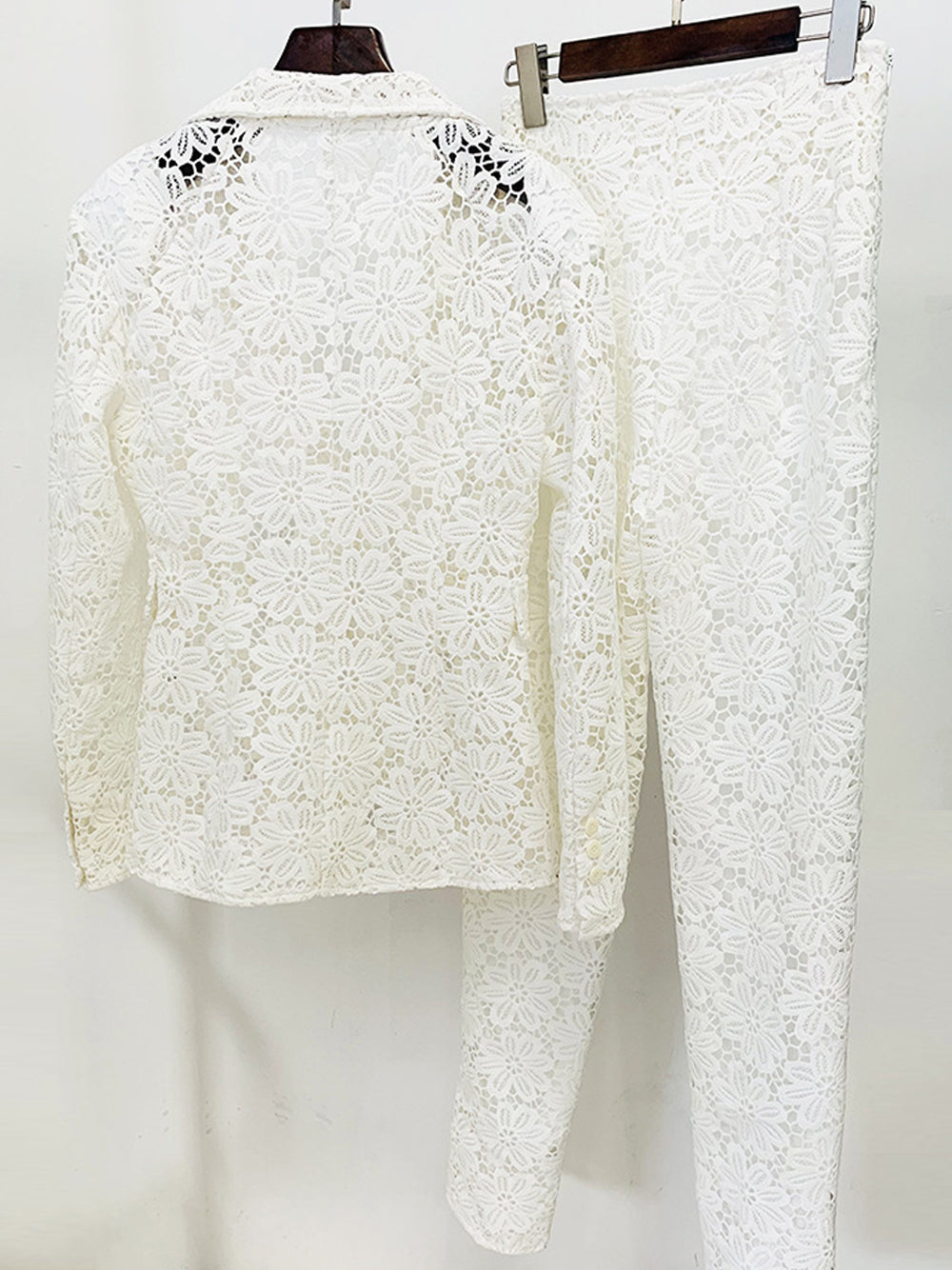 White Notch Lapel Floral Lace Blazer And Pants Set