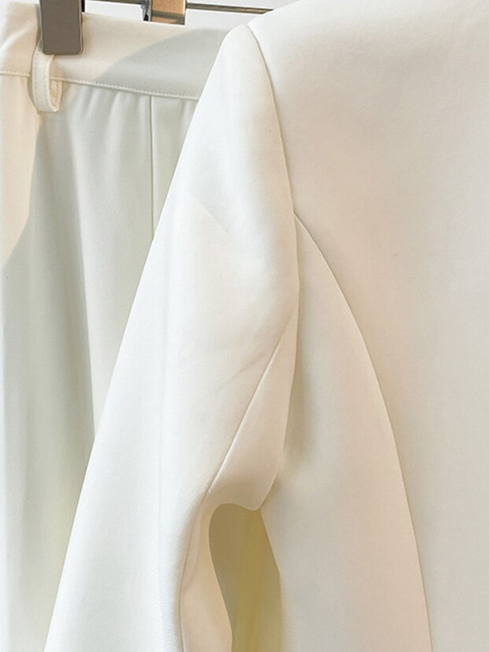 White Feather Trim Peak Lapel Blazer and Pants Set