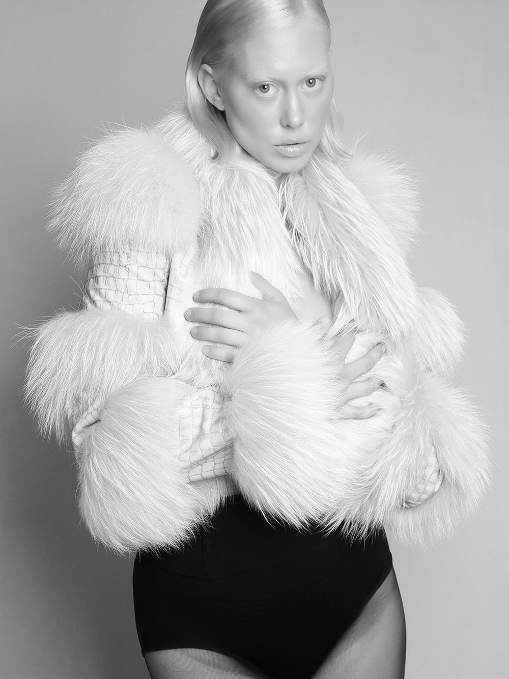 White Faux Fur Trim Croc-Embossed Leather Cropped Jacket 8