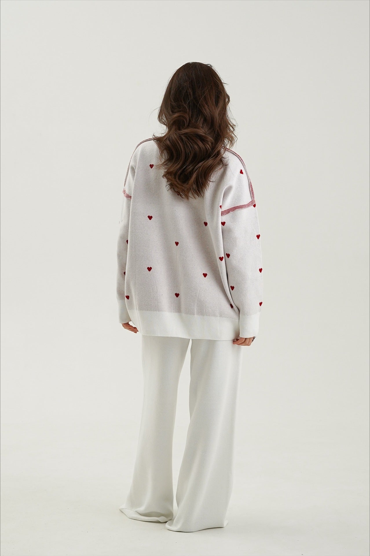 Oversized Heart Print Long Sleeve Knit Sweater