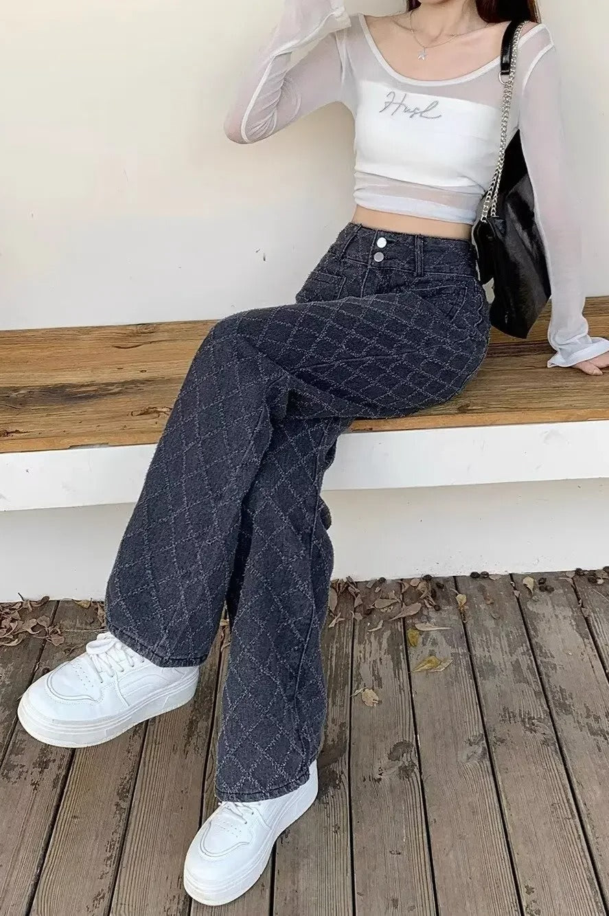 Loose Fit Slimming StraightLeg Jeans