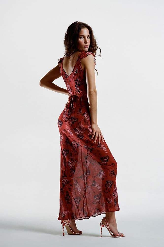 Yadira Statement Scoop Neck Floral Print Maxi Dress Chic Silhouette Collection