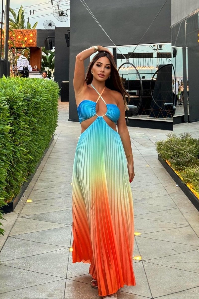 Georgina Aesthetic Pleated Gradient Maxi Dress Statement Occasion Edit