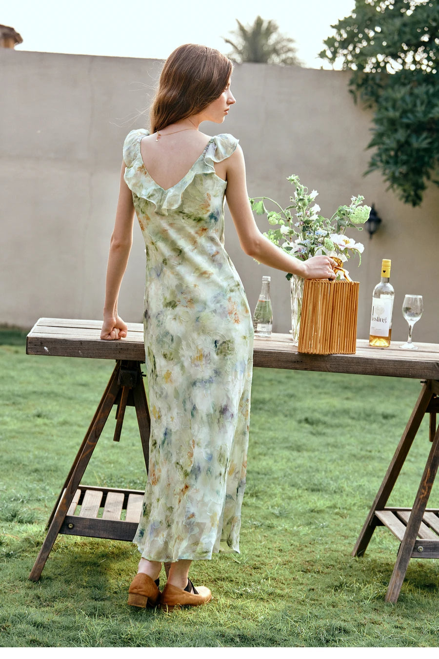 Leaf Edge Vneck Ruffle Vacation Floral Dress