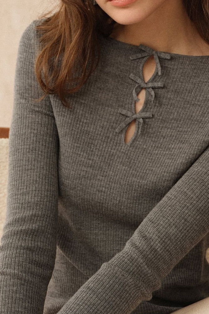 Elegant Bowknot Cutout Wool Knit Base Layer