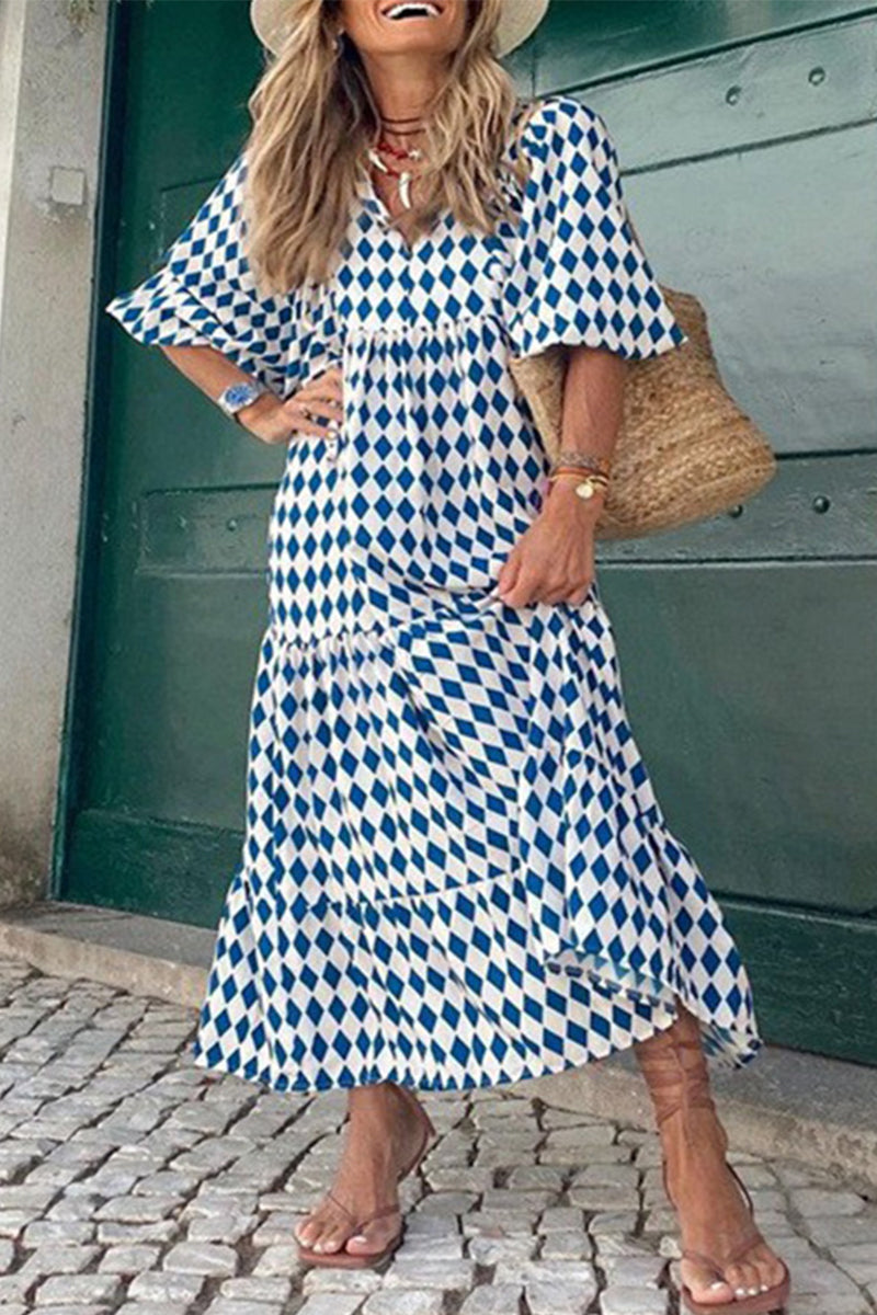 Classic Vintage & Enduringly Stylish Dress