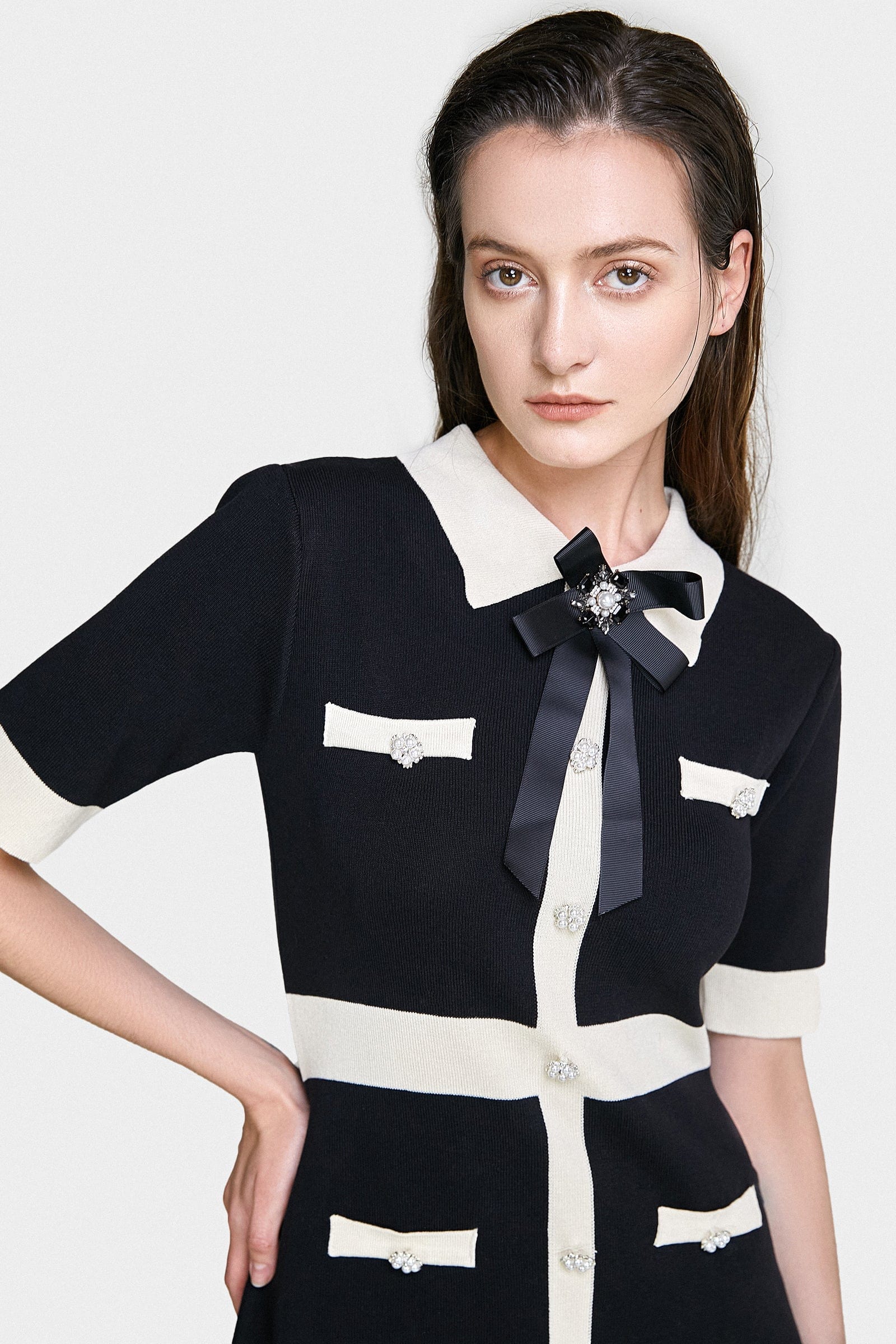 Black Contrast Trim Bow Brooch Knit Dress
